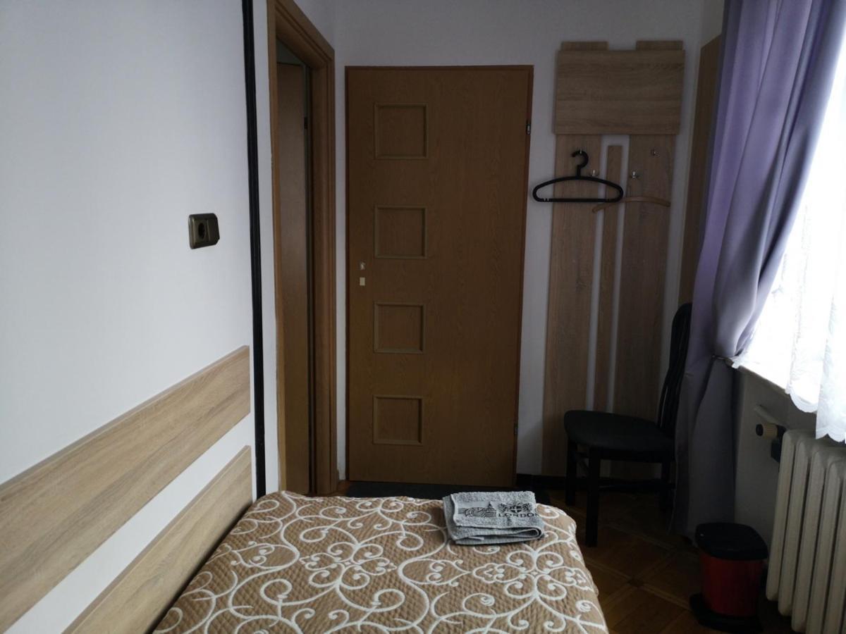 华沙Mira Rent House公寓 外观 照片